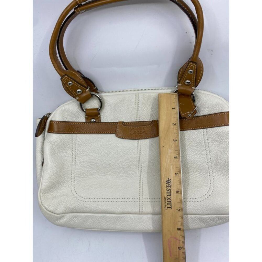 Coach Leather Medium Size White Brown Shoulder Bag - Picture 4 of 15